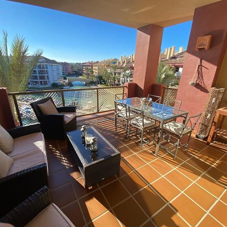 Apartamento Con Terraza Sobre La Marina De Sotogrande San Roque  Eksteriør bilde
