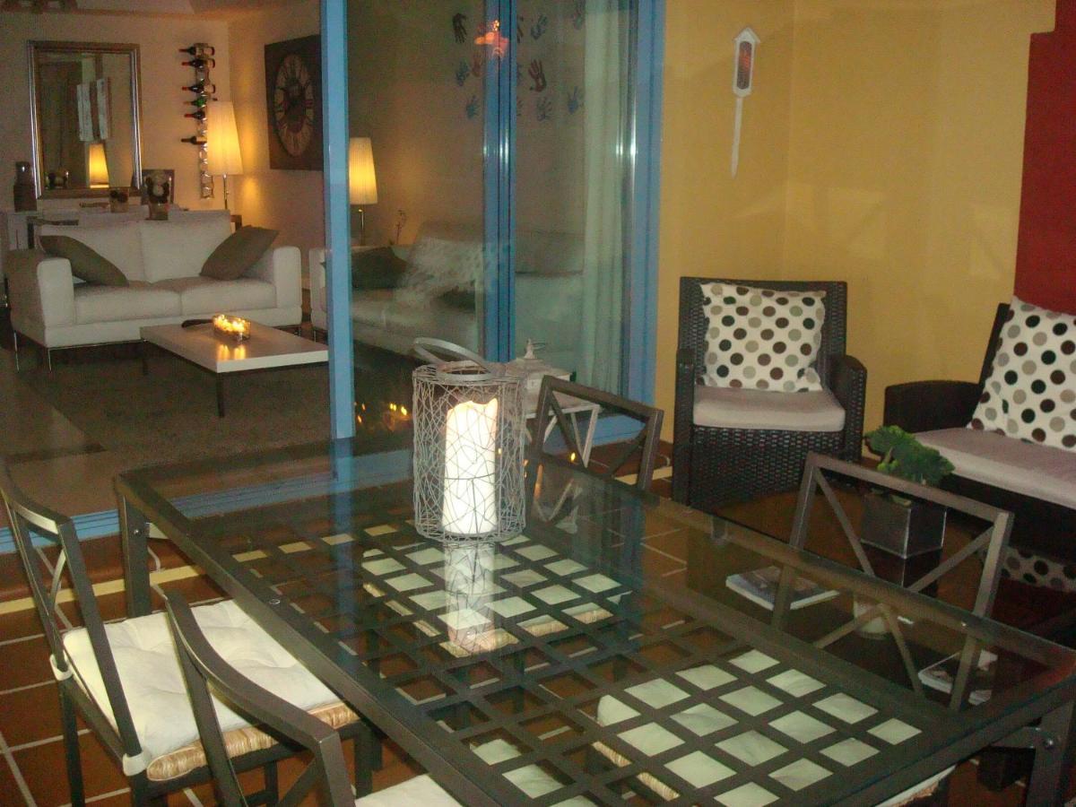 Apartamento Con Terraza Sobre La Marina De Sotogrande San Roque  Eksteriør bilde